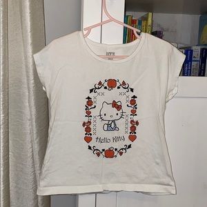 Hello Kitty t- shirt
